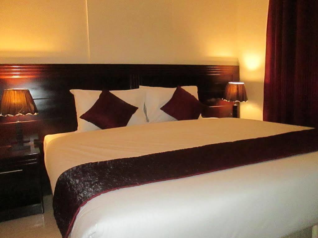 Al Sharq Hotel - Baithans Sharjah Exteriör bild
